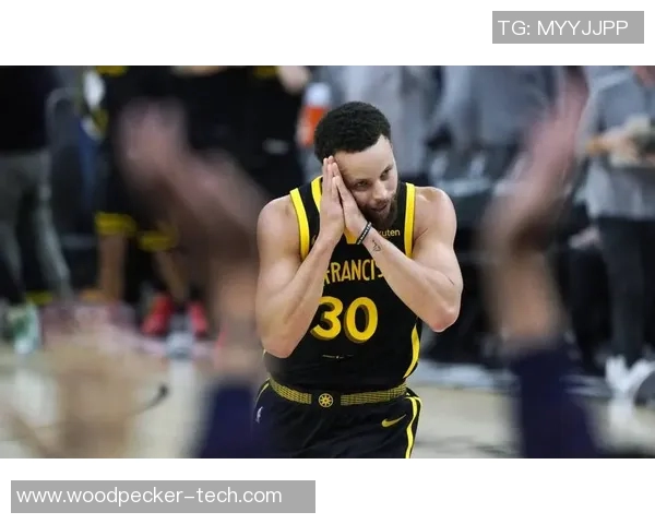 晚安！库里26秒准绝杀，砍31+7+7遭使绊险受伤，勇士120-113雄鹿