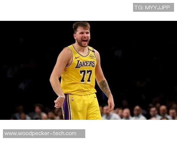 东契奇状态低迷!世界队35-37惜败美国星队,文班亚马14+6,唐斯10+1